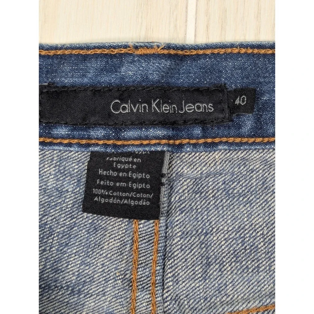 Calvin Klein Jeans Men's Blue 40x32 Straight Leg Cotton Denim small bleach spot